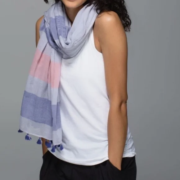 LULULEMON Sun to Moon Versatile Scarf Wrap O/S nwot - Picture 6 of 9